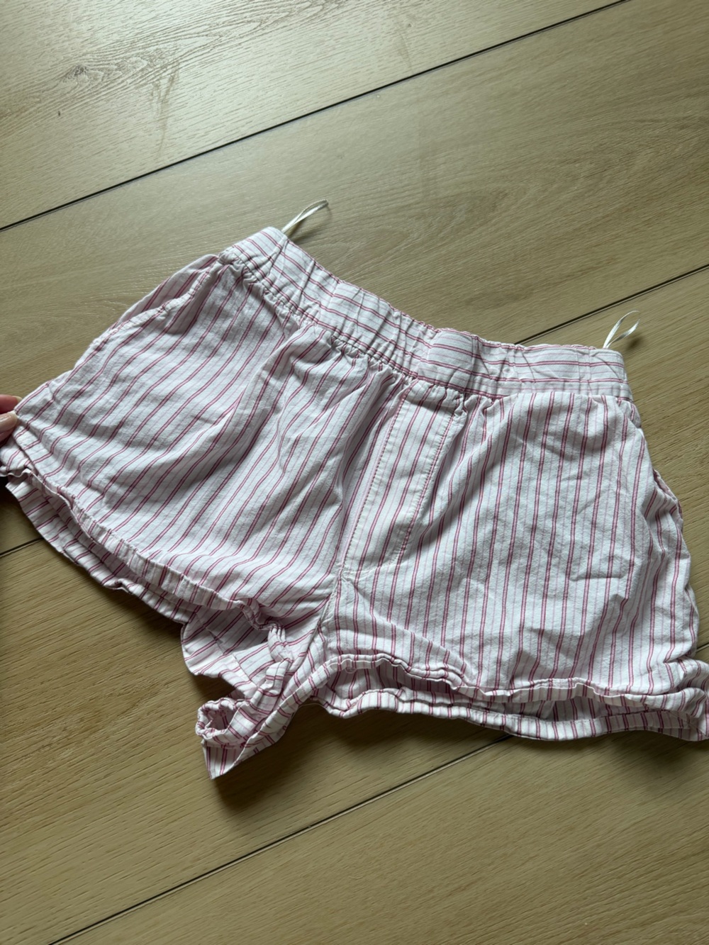 Zara White and Pink Striped shorts